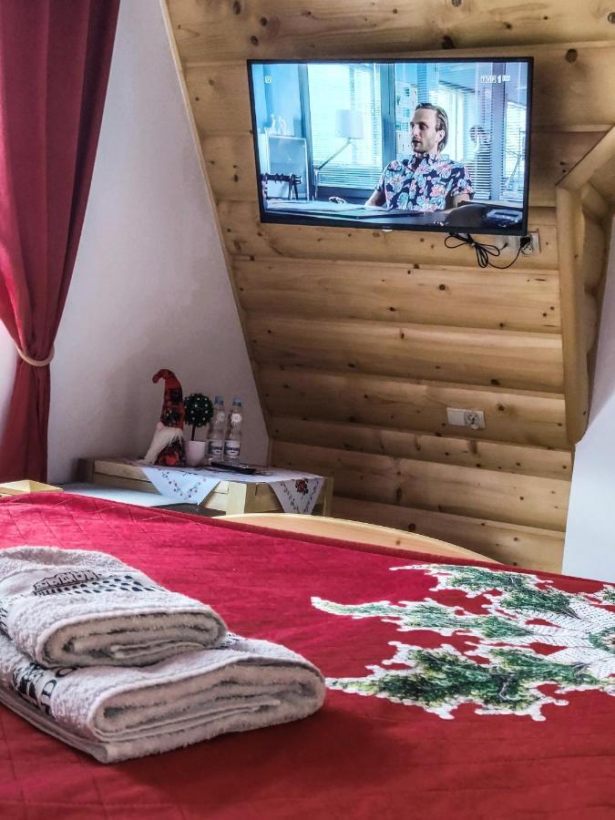 Szostak Apartament Banska Nizna エクステリア 写真